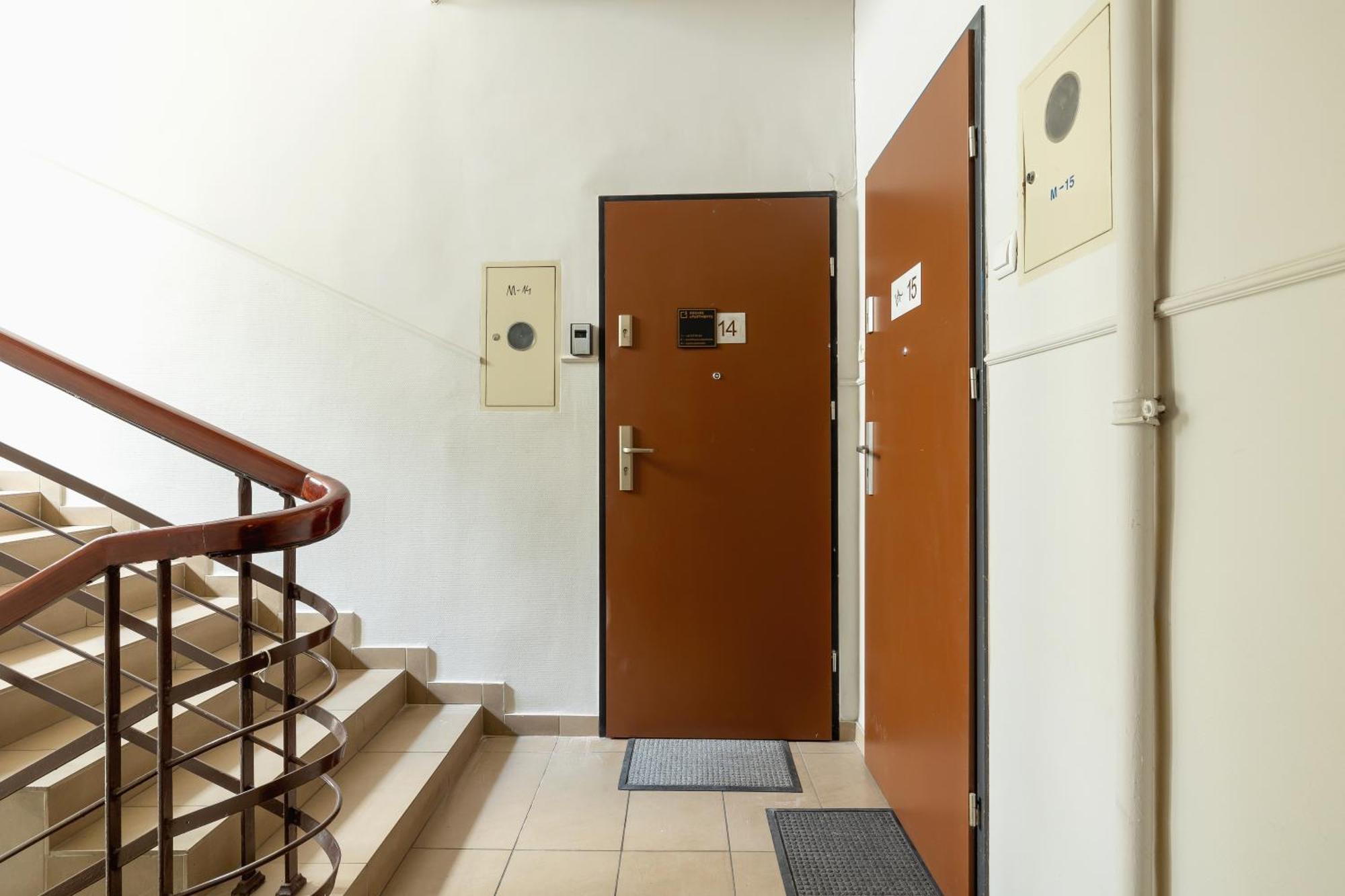 1-Bedroom Apartment With Balcony - Dluga 65 Cracovia Esterno foto