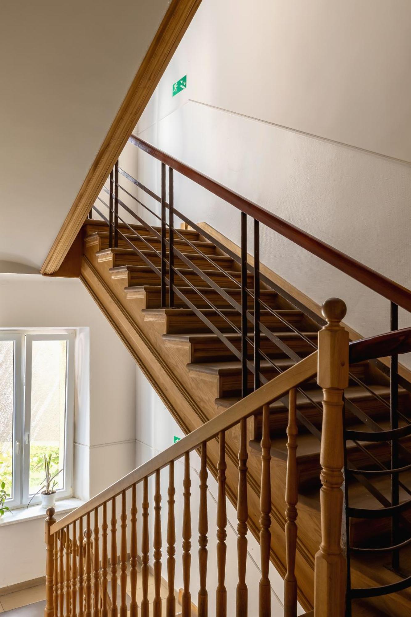 1-Bedroom Apartment With Balcony - Dluga 65 Cracovia Esterno foto